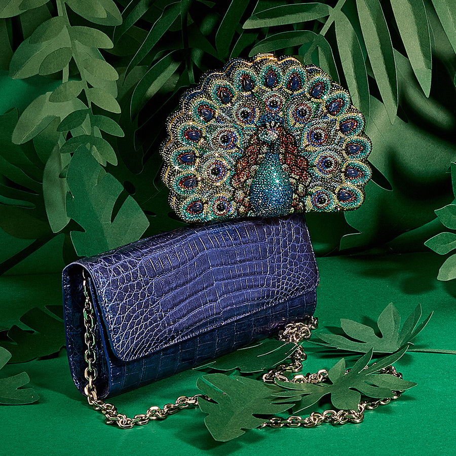 JUDITH LEIBER black snakeskin handbag with jewel clasp – Vintage Carwen